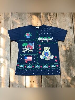 Vintage 90s Spumoni Bear Farm Graphic Print T-Shirt Women Small